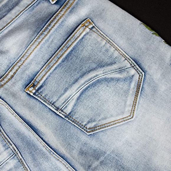 2xHP💝Women’s Embroidered High Rise Flared Jeans sz large - Picture 6 of 7